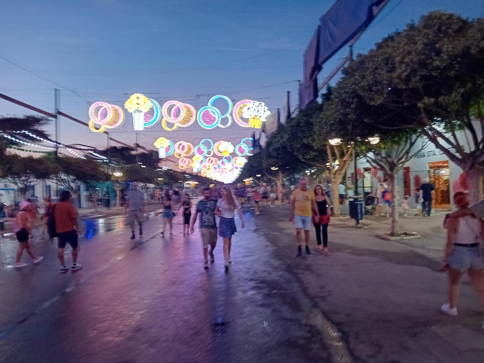 Apto A 5 Min A Pie De La Playa Málaga Eksteriør billede